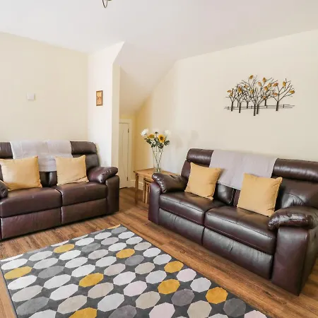 1 The Meeting Hall, * Bedale